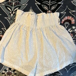 White shorts high waisted